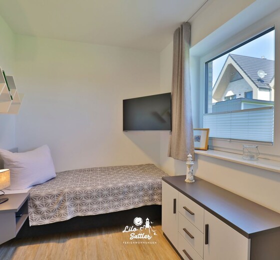 Schlafzimmer im Erdgeschoss-Dat Balle Huus - Ferienhaus / Ferienwohnung Büsum -  17
