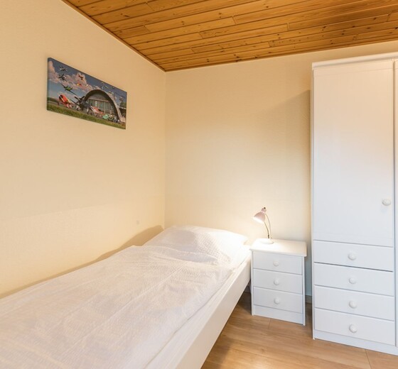 Schlafzimmer 3 / OG / Einzelbetten-Dania 13 A - Ferienhaus / Ferienwohnung Büsum -  13