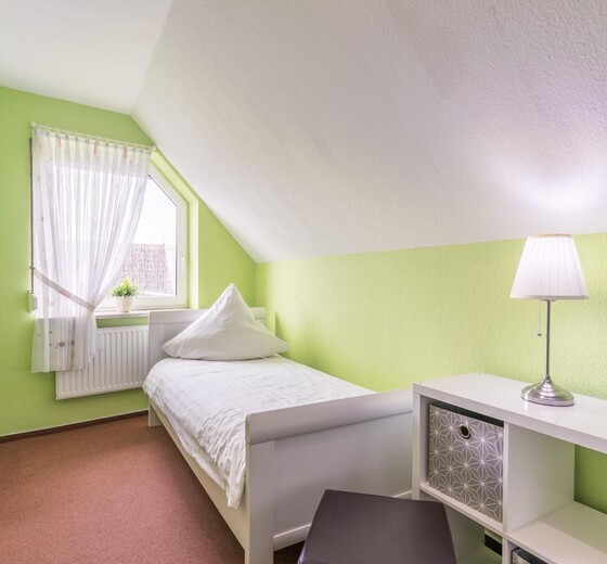 Schlafzimmer 3 mit Einzelbett-Theodor-Storm-Haus, Whg. 17 - Ferienhaus / Ferienwohnung Büsum -  17