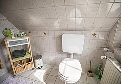 Badezimmer mit Toilette-Haus Silke, Whg. 2 - Ferienhaus / Ferienwohnung Büsum - 5