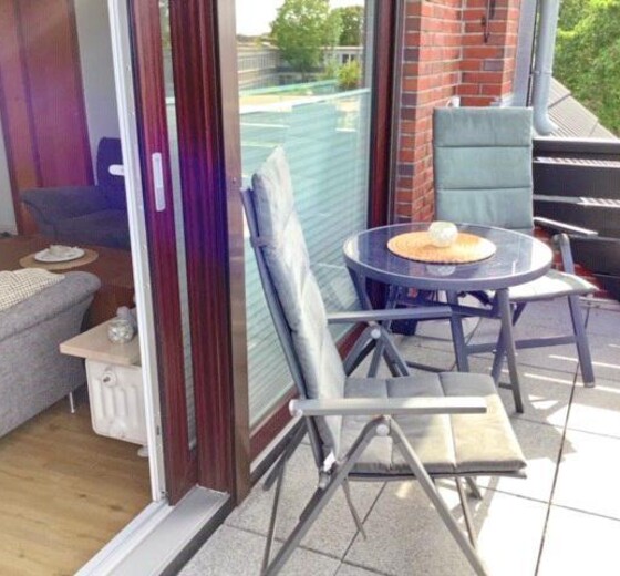 Balkon mit Sitzgelegenheit-Haus Neptun, Whg. Julia - Ferienhaus / Ferienwohnung Büsum -  15