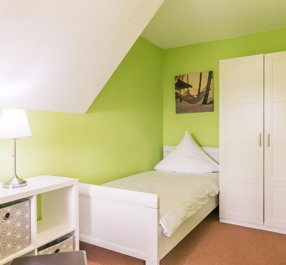 Schlafzimmer 3 mit Einzelbett-Theodor-Storm-Haus, Whg. 17 - Ferienhaus / Ferienwohnung Büsum -  16