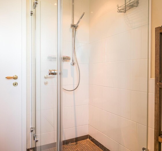 Badezimmer mit Toilette-Appartementhaus Meeresbucht Whg. 6 - Ferienhaus / Ferienwohnung Büsum -  9