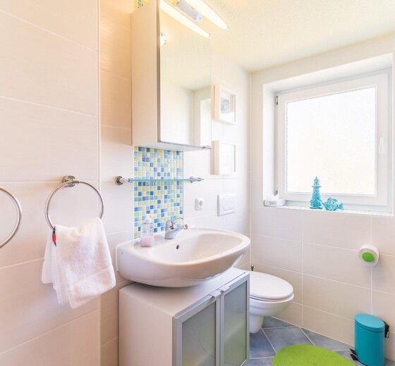 Duschbad mit WC-Haus Wassermann 21b - Ferienhaus / Ferienwohnung Büsum -  30