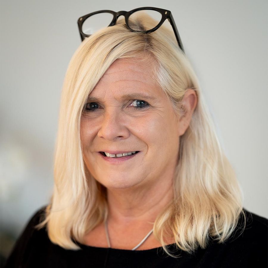 _0006_Nadja Schlueter.jpg
